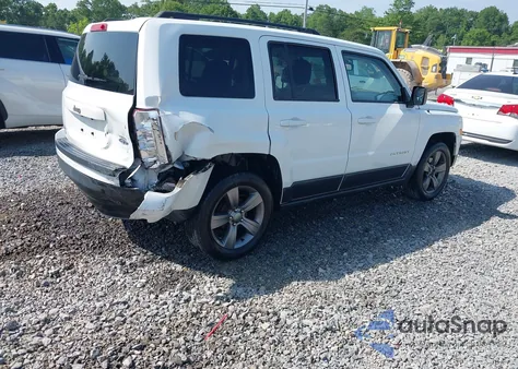 2015 Jeep Patriot Latitude z USA, uszkodzony, nr VIN 1C4NJPFA2FD400266
